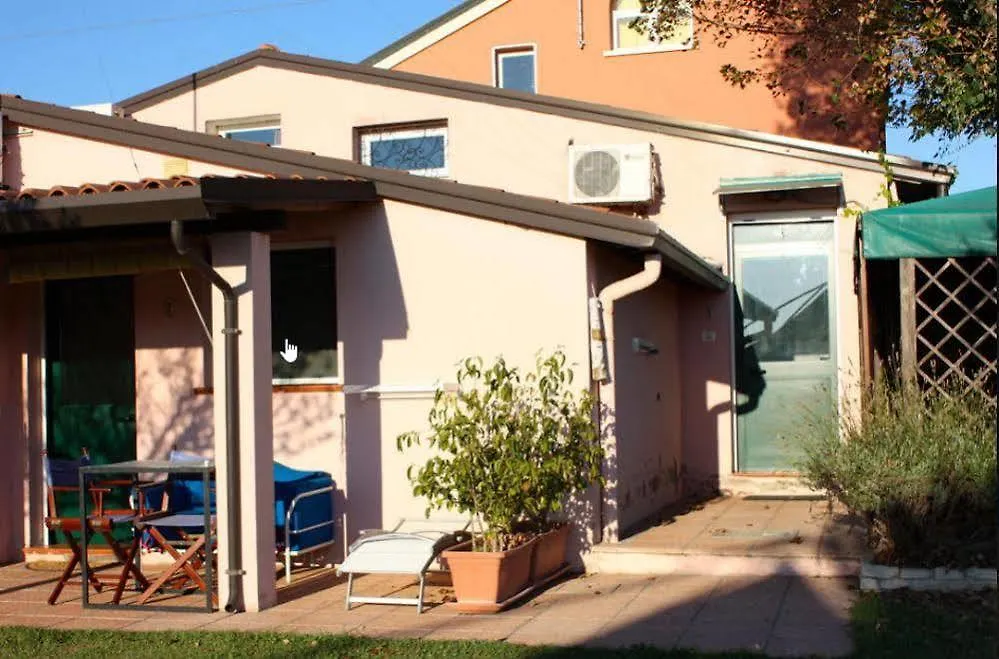 Residenza Le Saline Casa de hóspedes Comacchio Casa de Campo